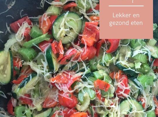 Gewokte groenteschotel